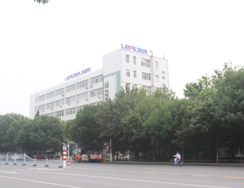 风暴娱乐集团整体入驻新的办公大厦