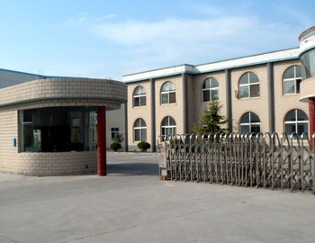 风暴娱乐第二次乔迁新居