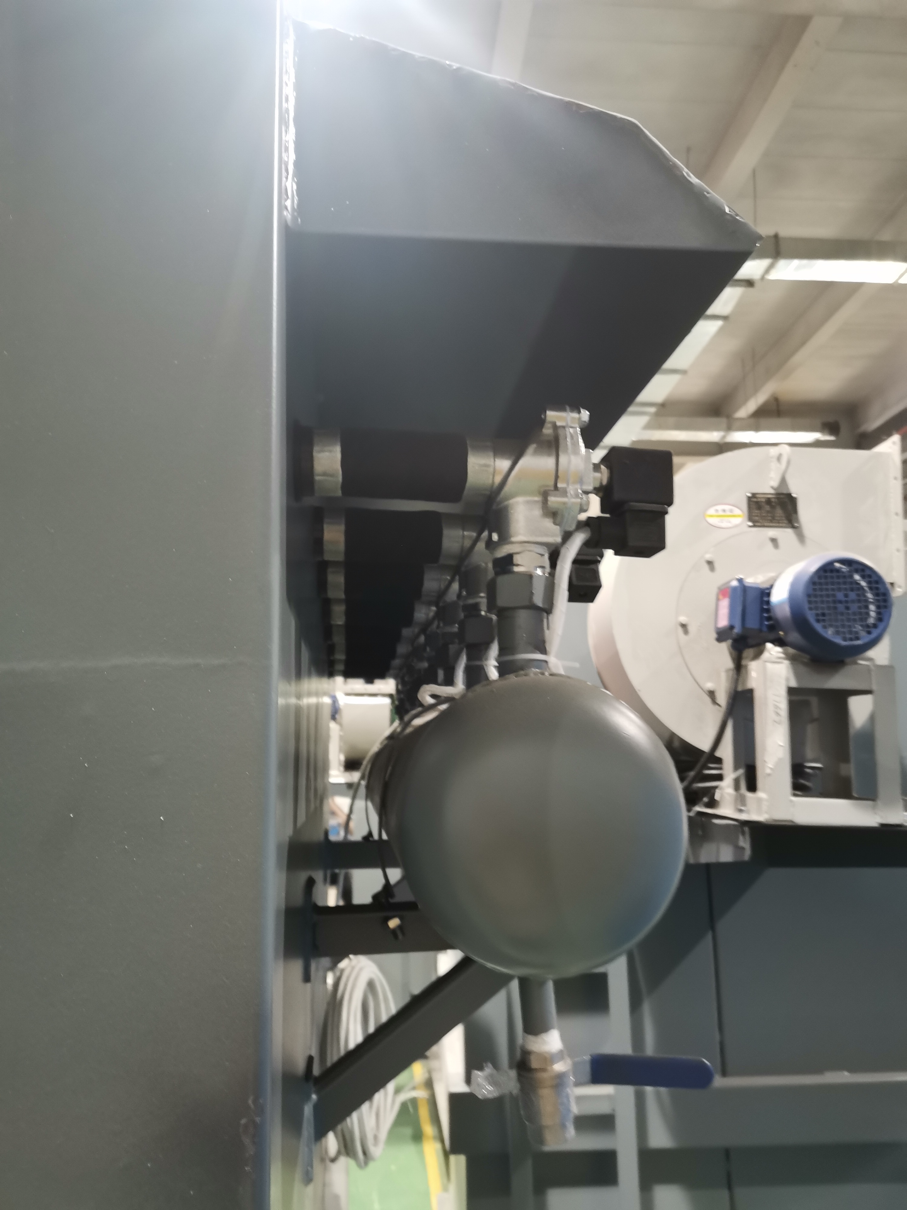 滤筒除尘器构造及工作原理